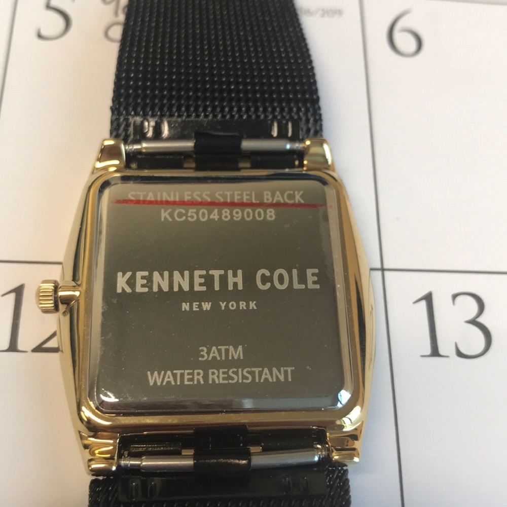 Kenneth Cole Watch - Picture 4 of 4